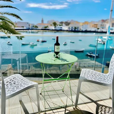 5***** Charco Loft Apartment